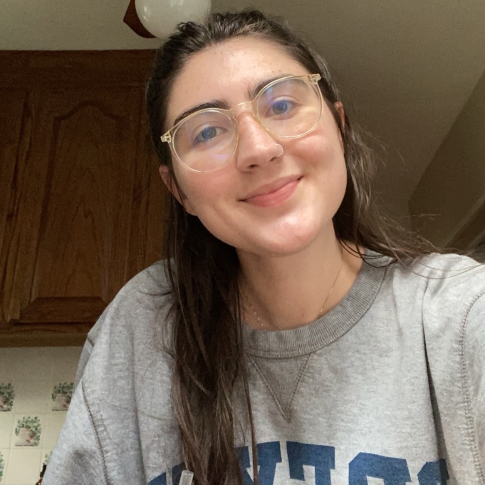 Meet your Posher, Amy